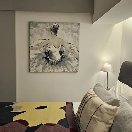 Casa Dos Bicos Charming شقة