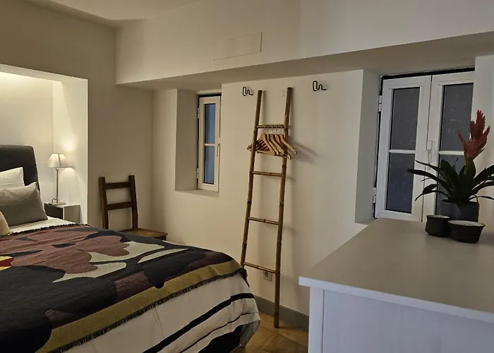 Casa Dos Bicos Charming